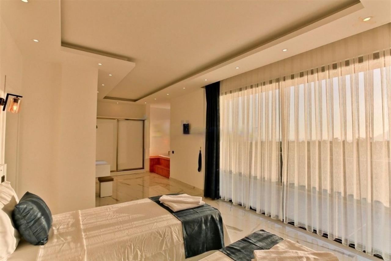 Villa Lycian-Kalkan 3 Bedroom-2 Jakuzzies-Sauna-Turkish Hamam-Huge Private Pool&lovely garden Kaş Buitenkant foto