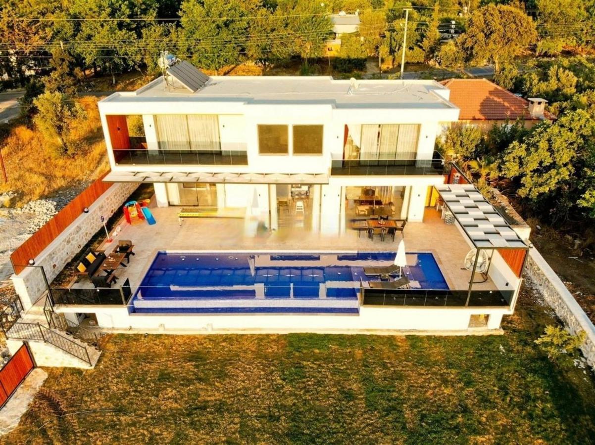 Villa Lycian-Kalkan 3 Bedroom-2 Jakuzzies-Sauna-Turkish Hamam-Huge Private Pool&lovely garden Kaş Buitenkant foto