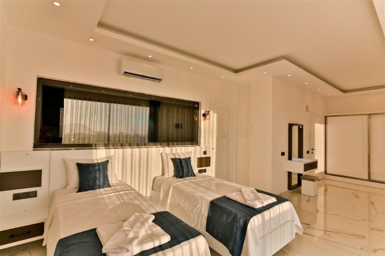 Villa Lycian-Kalkan 3 Bedroom-2 Jakuzzies-Sauna-Turkish Hamam-Huge Private Pool&lovely garden Kaş Buitenkant foto