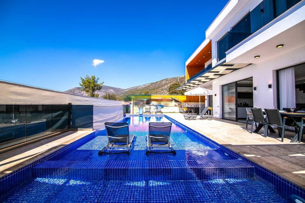 Villa Lycian-Kalkan 3 Bedroom-2 Jakuzzies-Sauna-Turkish Hamam-Huge Private Pool&lovely garden Kaş Buitenkant foto